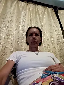 Tania9876 online show from 06/26/26, 07:07