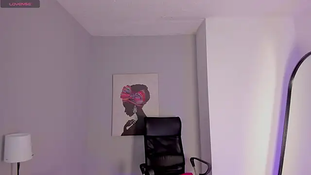 Snapshot of mina_harker chatting on 03/17/26, 12:19 mina harker online show from 03/17/26, 12:19