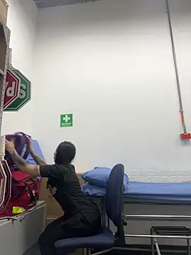 Snapshot of mina_harker chatting on 04/09/26, 12:10 mina harker online show from 04/09/26, 12:10