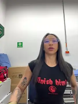 Snapshot of mina_harker chatting on 04/10/26, 01:16 mina harker online show from 04/10/26, 01:16