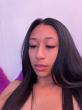 Snapshot of mina_harker chatting on 04/12/26, 06:24 mina harker online show from 04/12/26, 06:24