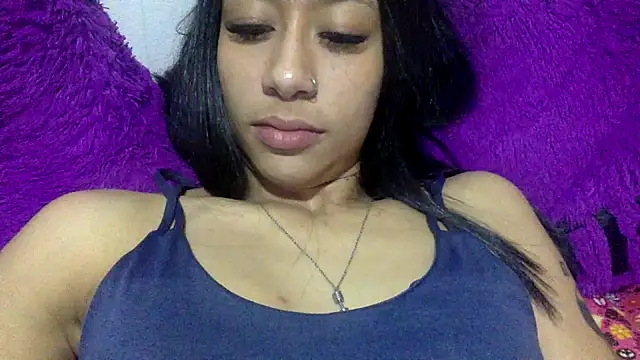 Snapshot of mina_harker chatting on 04/21/26, 01:42 mina harker online show from 04/21/26, 01:42