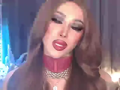 Snapshot of Ms_amor_powers_ts chatting on 04/19/26, 07:38 Ms amor powers ts online show from 04/19/26, 07:38