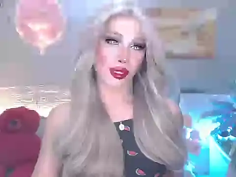 Snapshot of Ms_amor_powers_ts chatting on 04/21/26, 02:51 Ms amor powers ts online show from 04/21/26, 02:51