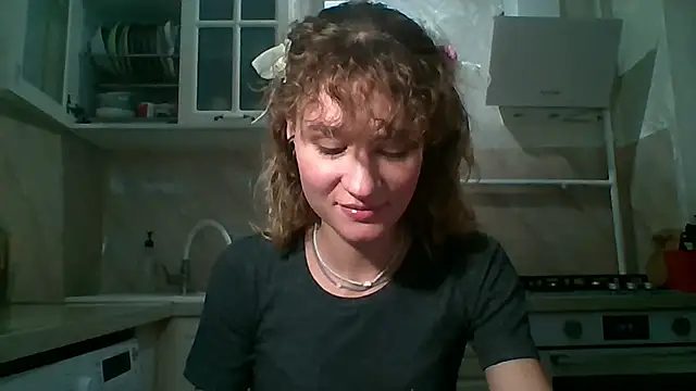 Snapshot of ElenoreHolguin chatting on 03/17/26, 07:17 ElenoreHolguin online show from 03/17/26, 07:17