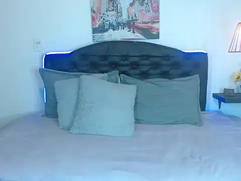 Snapshot of Mylu_xx chatting on 04/18/26, 07:07 Mylu xx online show from 04/18/26, 07:07