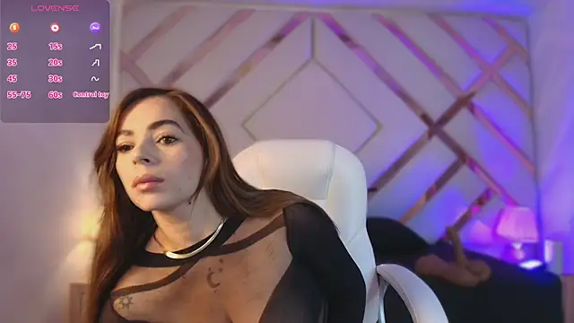 Snapshot of Noa_butterfly_ chatting on 03/26/26, 11:38 Noa butterfly online show from 03/26/26, 11:38