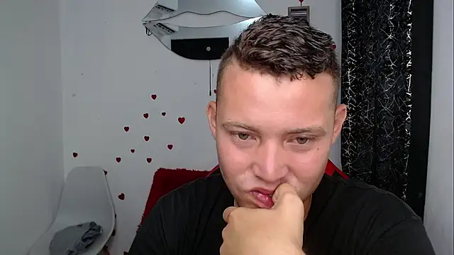 Snapshot of sven_fox723 chatting on 03/29/26, 02:06 sven fox723 online show from 03/29/26, 02:06