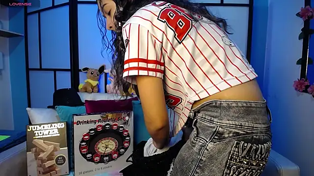 Snapshot of Catalina_soul chatting on 04/16/26, 01:01 Catalina soul online show from 04/16/26, 01:01