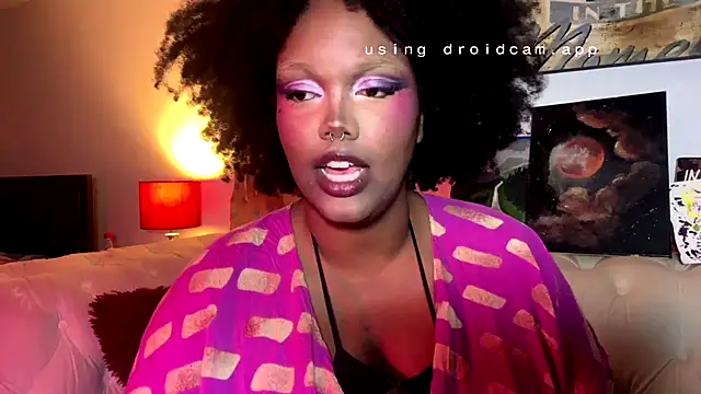 Snapshot of juicy_janet chatting on 04/01/26, 10:18 juicy janet online show from 04/01/26, 10:18