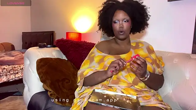 Snapshot of juicy_janet chatting on 04/09/26, 05:29 juicy janet online show from 04/09/26, 05:29