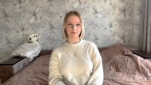 Snapshot of RebbecaBabe chatting on 03/12/26, 08:20 RebbecaBabe online show from 03/12/26, 08:20