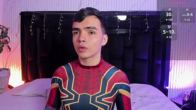 Snapshot of NicoKinggs_ chatting on 03/13/26, 01:07 NicoKinggs online show from 03/13/26, 01:07