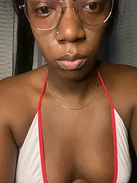 Snapshot of GaiaFiore chatting on 03/20/26, 09:25 GaiaFiore online show from 03/20/26, 09:25