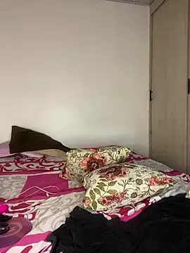 Snapshot of GaiaFiore chatting on 04/23/26, 09:19 GaiaFiore online show from 04/23/26, 09:19