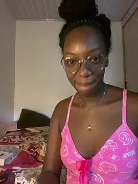 Snapshot of GaiaFiore chatting on 04/24/26, 09:23 GaiaFiore online show from 04/24/26, 09:23