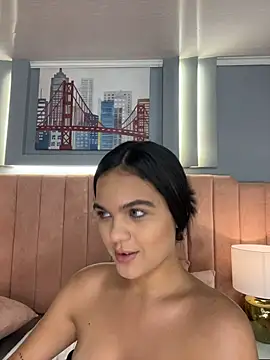 Snapshot of Bella-Ferrer chatting on 03/31/26, 05:24 Bella-Ferrer online show from 03/31/26, 05:24