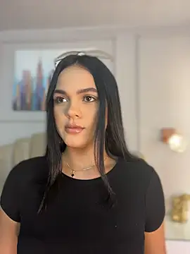 Snapshot of Bella-Ferrer chatting on 04/24/26, 06:10 Bella-Ferrer online show from 04/24/26, 06:10