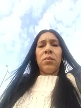 Snapshot of Camillemonroe_ chatting on 03/13/26, 11:39 Camillemonroe online show from 03/13/26, 11:39