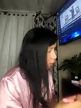 Snapshot of Camillemonroe_ chatting on 04/30/26, 08:31 Camillemonroe online show from 04/30/26, 08:31