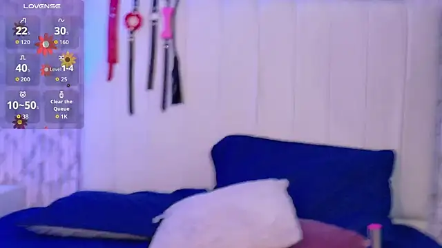 Snapshot of LorenaDuval chatting on 04/14/26, 06:36 LorenaDuval online show from 04/14/26, 06:36