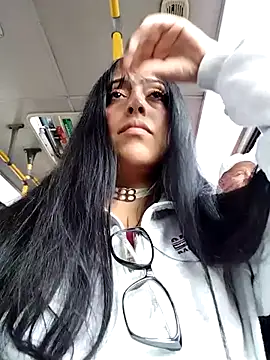 Natalia 27 online show from 06/04/26, 07:53