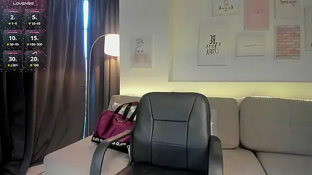 Snapshot of Zoey_monroe chatting on 03/20/26, 11:59 Zoey monroe online show from 03/20/26, 11:59