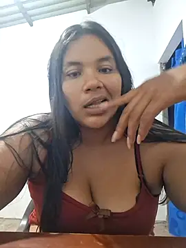Snapshot of monicarokaforte chatting on 04/05/26, 04:20 monicarokaforte online show from 04/05/26, 04:20