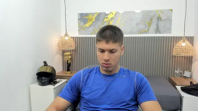 Snapshot of AlessandroFranco chatting on 04/26/26, 01:20 AlessandroFranco online show from 04/26/26, 01:20