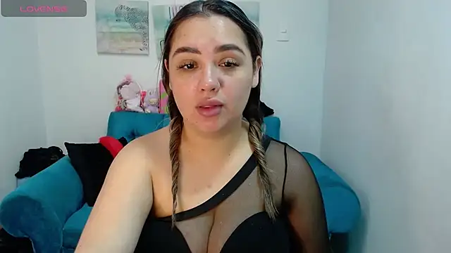 Snapshot of veronicaparkersex chatting on 07/28/26, 12:48 veronicaparkersex online show from 07/28/26, 12:48