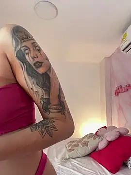 Snapshot of Adalyn_Cute chatting on 04/24/26, 11:34 Adalyn Cute online show from 04/24/26, 11:34