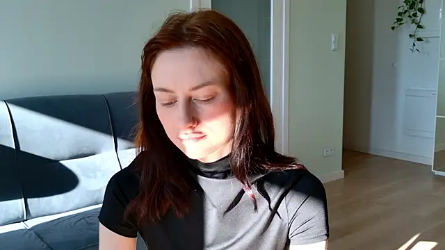 Snapshot of Dorimena chatting on 06/17/26, 05:10 Dorimena online show from 06/17/26, 05:10