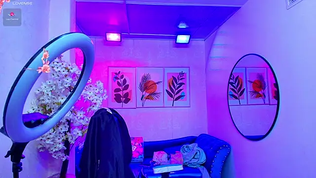 Snapshot of Gabriela_meow chatting on 04/23/26, 12:15 Gabriela meow online show from 04/23/26, 12:15