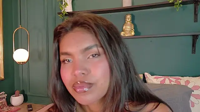 Snapshot of ZoeyMonroe_ chatting on 04/16/26, 03:07 ZoeyMonroe online show from 04/16/26, 03:07