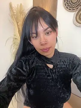 Snapshot of Queen_Chanel_XXX chatting on 04/28/26, 07:41 Queen Chanel XXX online show from 04/28/26, 07:41