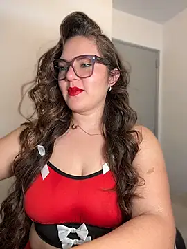 Snapshot of Barbara_Ec chatting on 04/22/26, 12:39 Barbara Ec online show from 04/22/26, 12:39