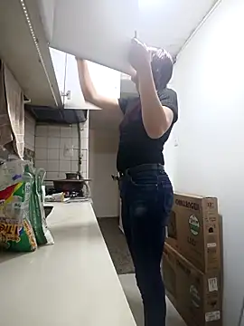 Snapshot of Alisson-Miller chatting on 04/11/26, 08:46 Alisson-Miller online show from 04/11/26, 08:46