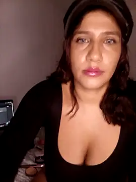 douce 9 online show from 03/15/26, 09:37