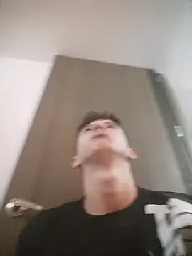 Snapshot of Daniel_Roy chatting on 03/26/26, 09:42 Daniel Roy online show from 03/26/26, 09:42