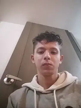 Snapshot of Daniel_Roy chatting on 03/30/26, 11:06 Daniel Roy online show from 03/30/26, 11:06