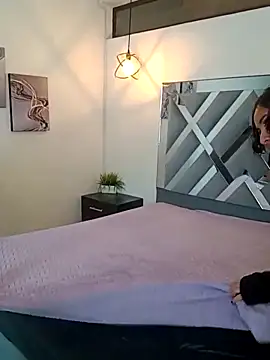 Snapshot of Liily_Foxxy chatting on 04/06/26, 11:00 Liily Foxxy online show from 04/06/26, 11:00