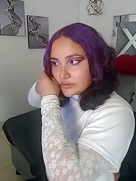 Snapshot of Liily_Foxxy chatting on 04/16/26, 10:49 Liily Foxxy online show from 04/16/26, 10:49