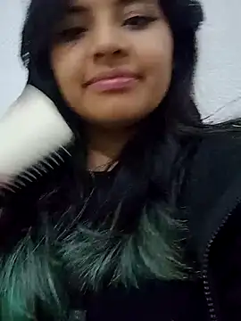 Snapshot of Liily_Foxxy chatting on 04/25/26, 10:40 Liily Foxxy online show from 04/25/26, 10:40