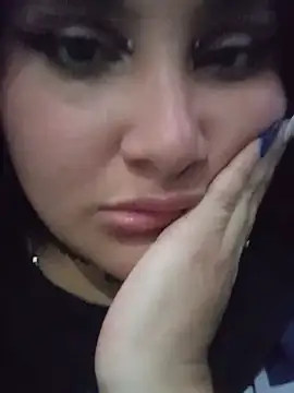 Liily Foxxy online show from 05/18/26, 10:21