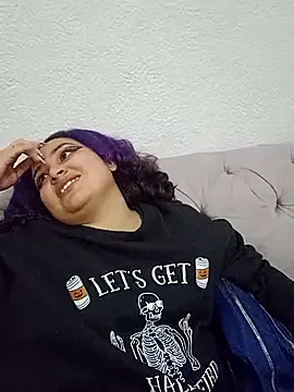 Liily Foxxy online show from 06/01/26, 10:50