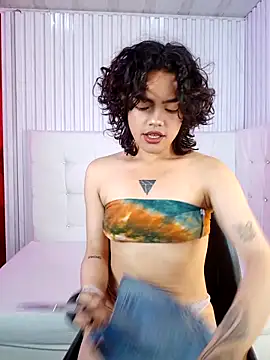 Snapshot of Kittylatina_ chatting on 03/18/26, 07:11 Kittylatina online show from 03/18/26, 07:11