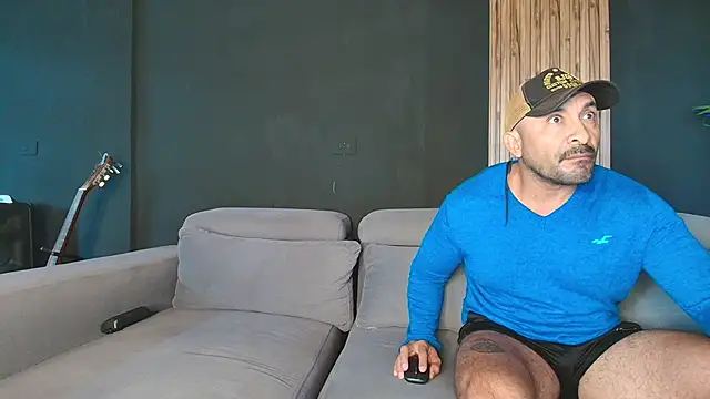 Snapshot of angelstream chatting on 04/07/26, 12:49 angelstream online show from 04/07/26, 12:49