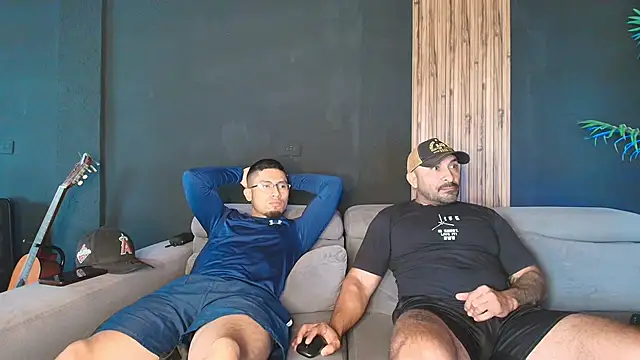 Snapshot of angelstream chatting on 04/09/26, 12:43 angelstream online show from 04/09/26, 12:43