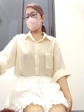 Snapshot of Mai_phuong chatting on 03/16/26, 09:02 Mai phuong online show from 03/16/26, 09:02