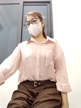 Snapshot of Mai_phuong chatting on 03/17/26, 12:15 Mai phuong online show from 03/17/26, 12:15